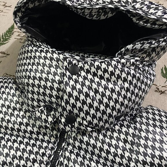 Moncler Genius Houndstooth Down Jacket White and Black - Picture 9 of 13